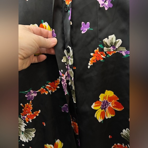 Savage X Fenty Night Blooms Oversized Button Up Sleep Shirt Womens Size Medium - Picture 5 of 9